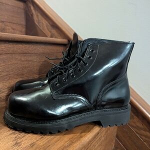 Boulet Boots, Black Leather Steel Toe Vibram Sole Military Boot Size 9.5